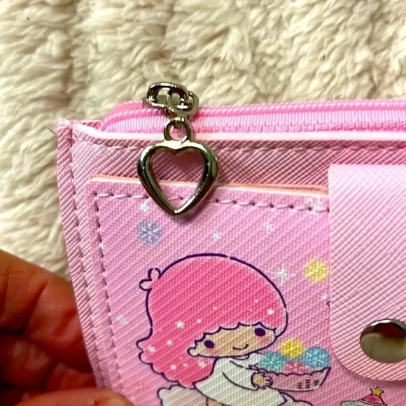 Hello Kitty Little TwinStars wallet new - Picture 5 of 5